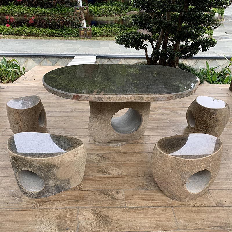 小庭院做出“大文章”